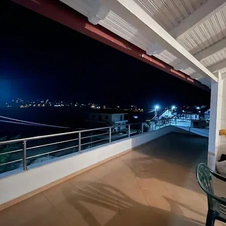 Eveline Boutique Apartament *