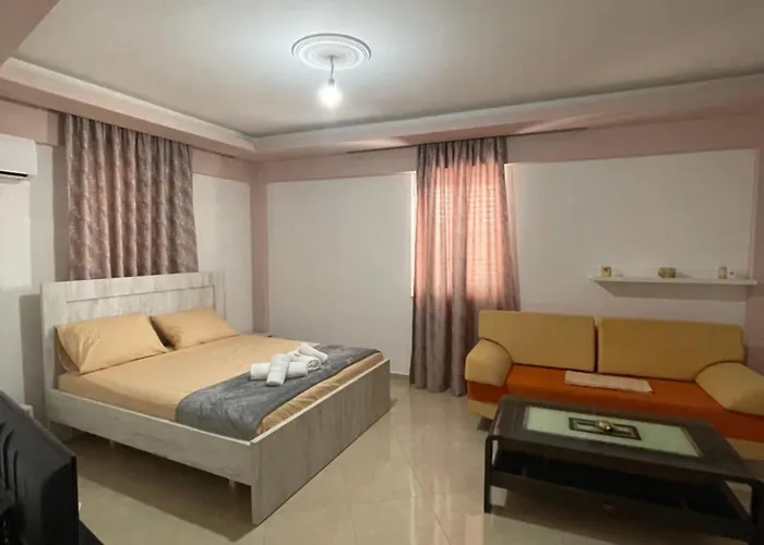 Eveline Boutique Apartament *